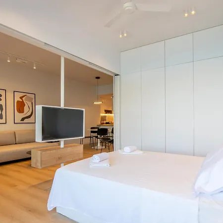 Live In Style Apartment