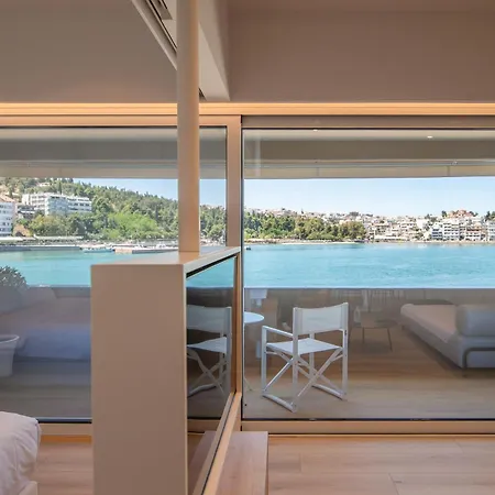Live In Style * Chalkida