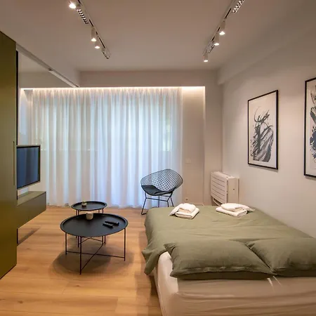 Live In Style Apartment